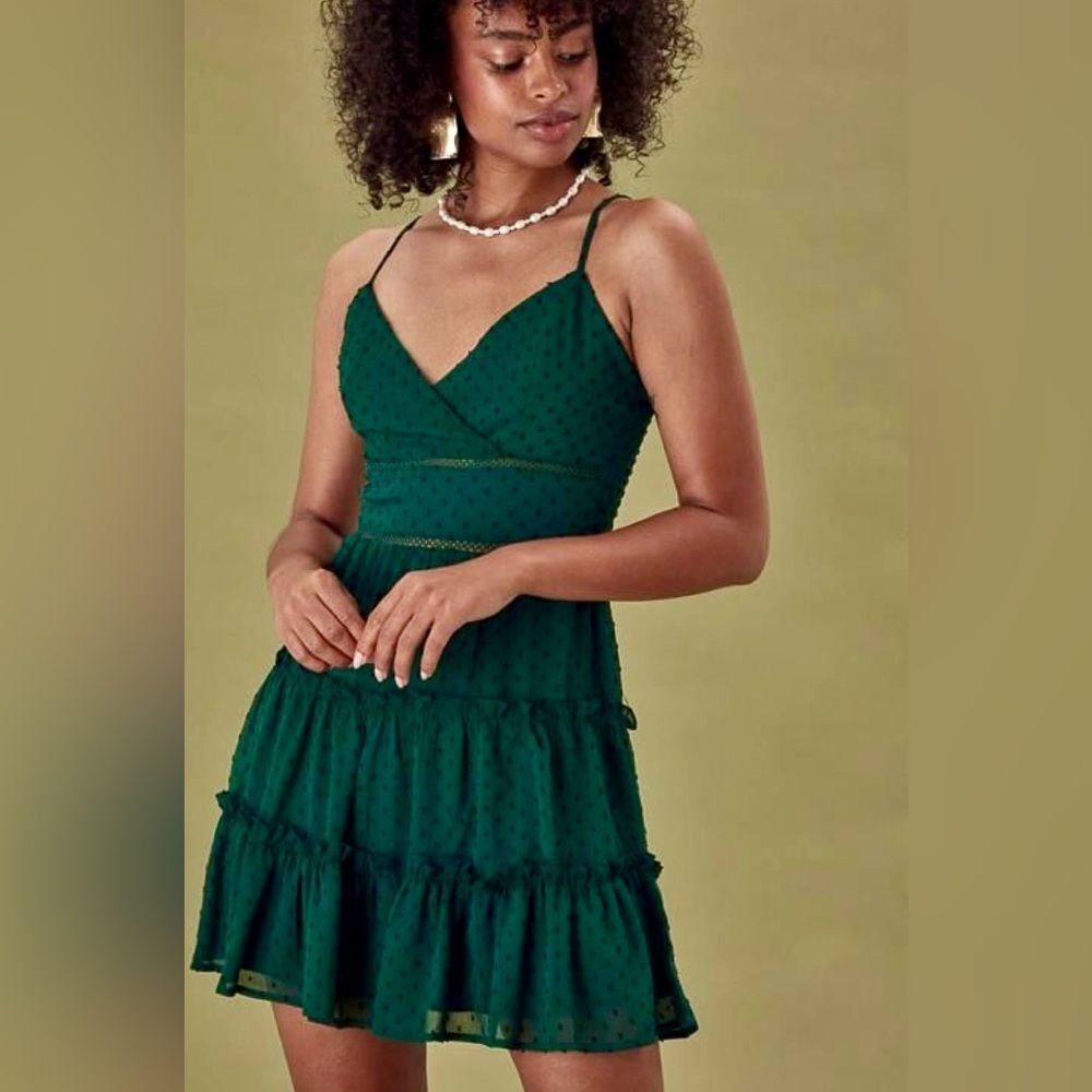 Altar’d State emerald green clip dot layered mini dress size large
